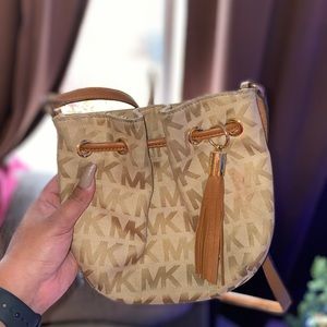 Michael Kors cross body bag